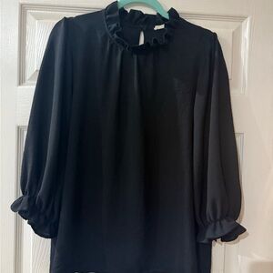 Black 3/4 sleeve ruffle top medium EUC